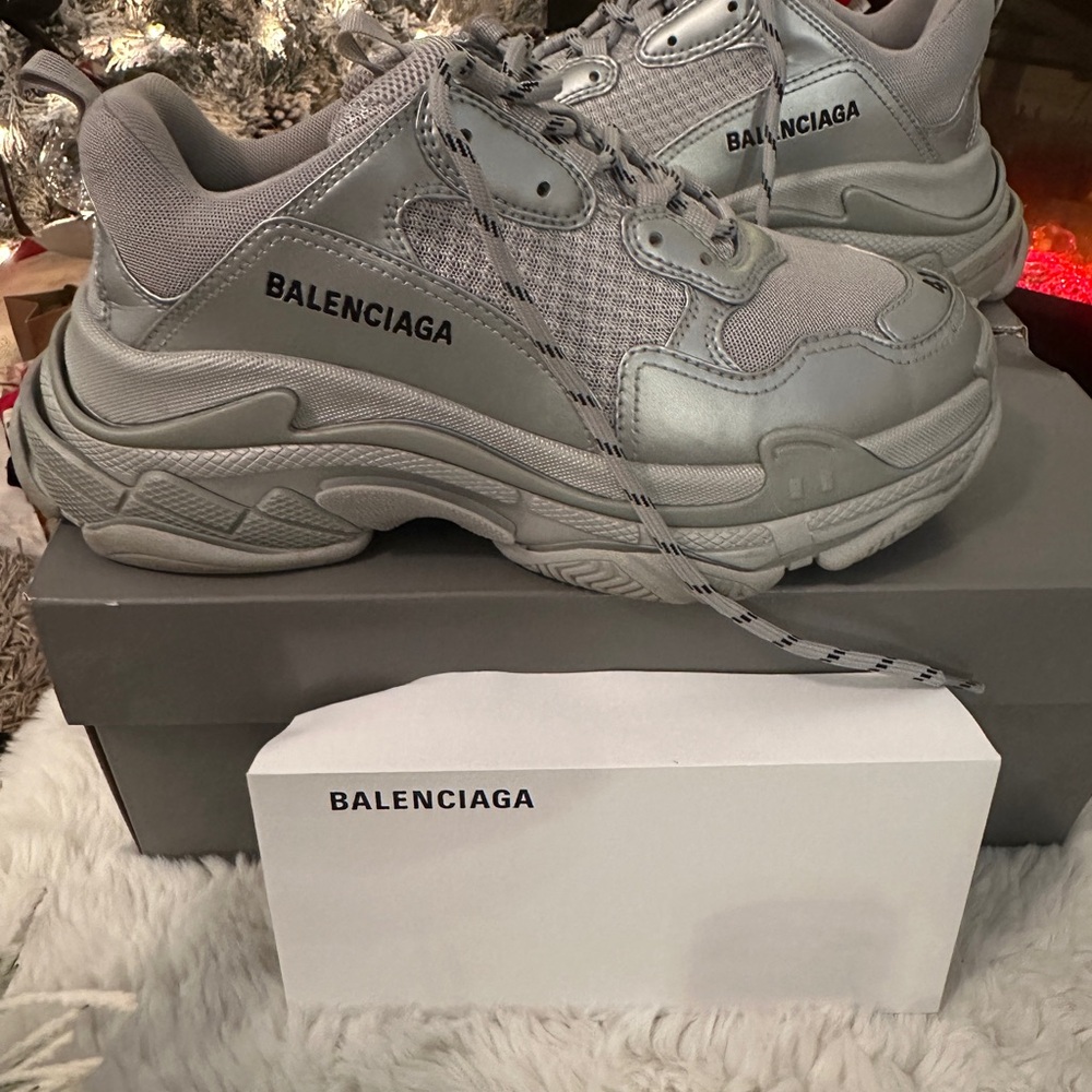 Balenciaga Unisex Silver and Gray Sneakers